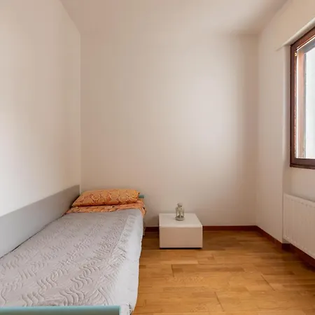 Grazioso Ai Piedi Delle Dolomiti - Self Check-in Апартаменты *