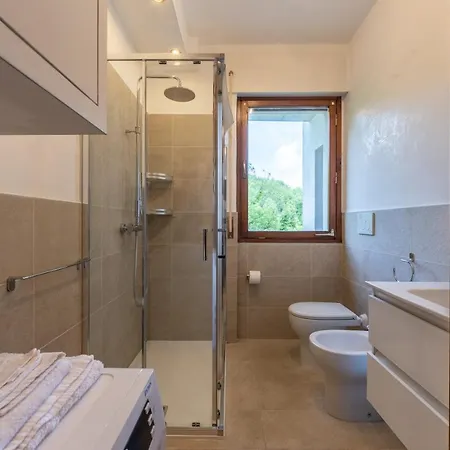 Grazioso Ai Piedi Delle Dolomiti - Self Check-in Апартаменты *